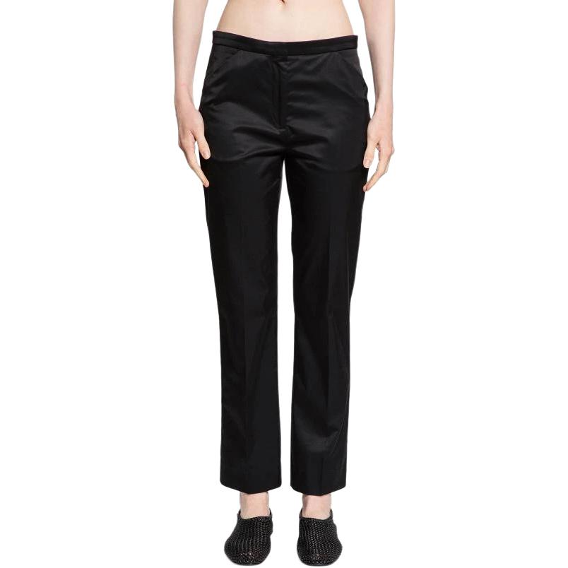 Totême брюки укороченные с защипами TOTEME, черный
Totême брюки укороченные с защипами TOTEME, черный