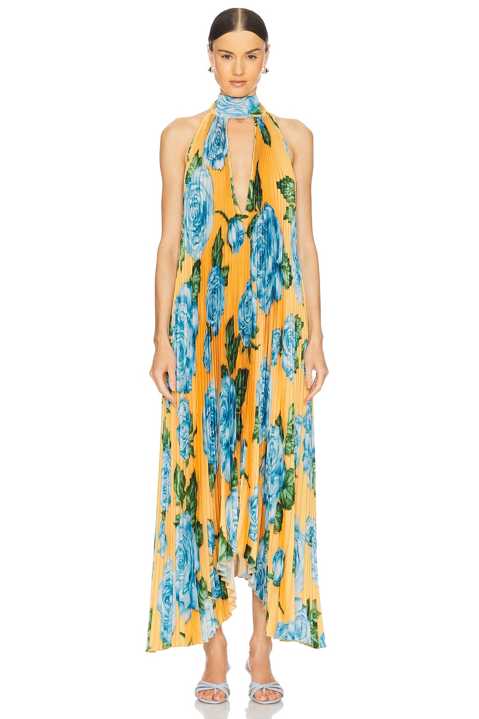 Бальное платье L'Idee, fleur bleue
Бальное платье L'Idee, fleur bleue