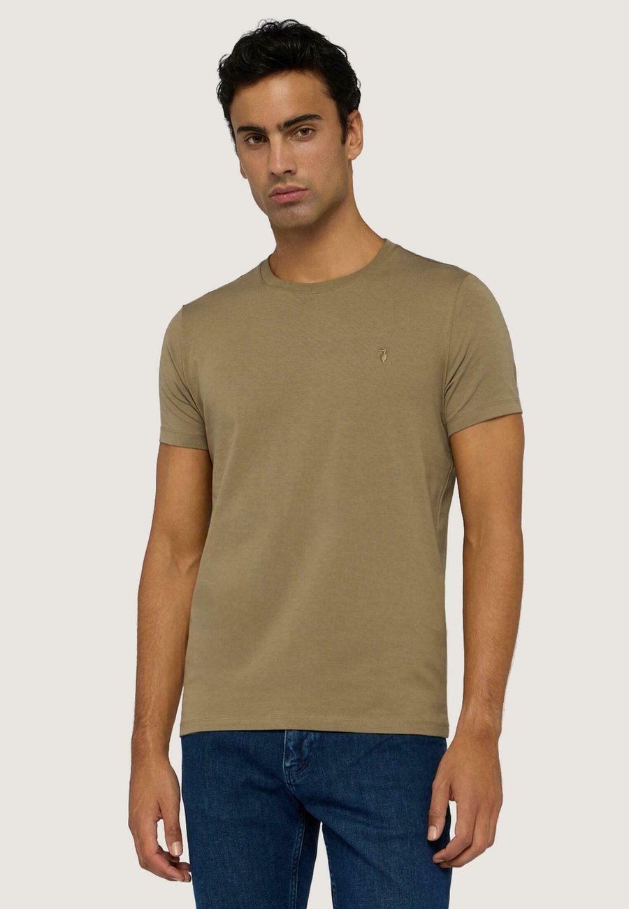 Футболка Trussardi SLIM FIT IN CON RICAMO, Beige
Футболка Trussardi SLIM FIT IN CON RICAMO, Beige
