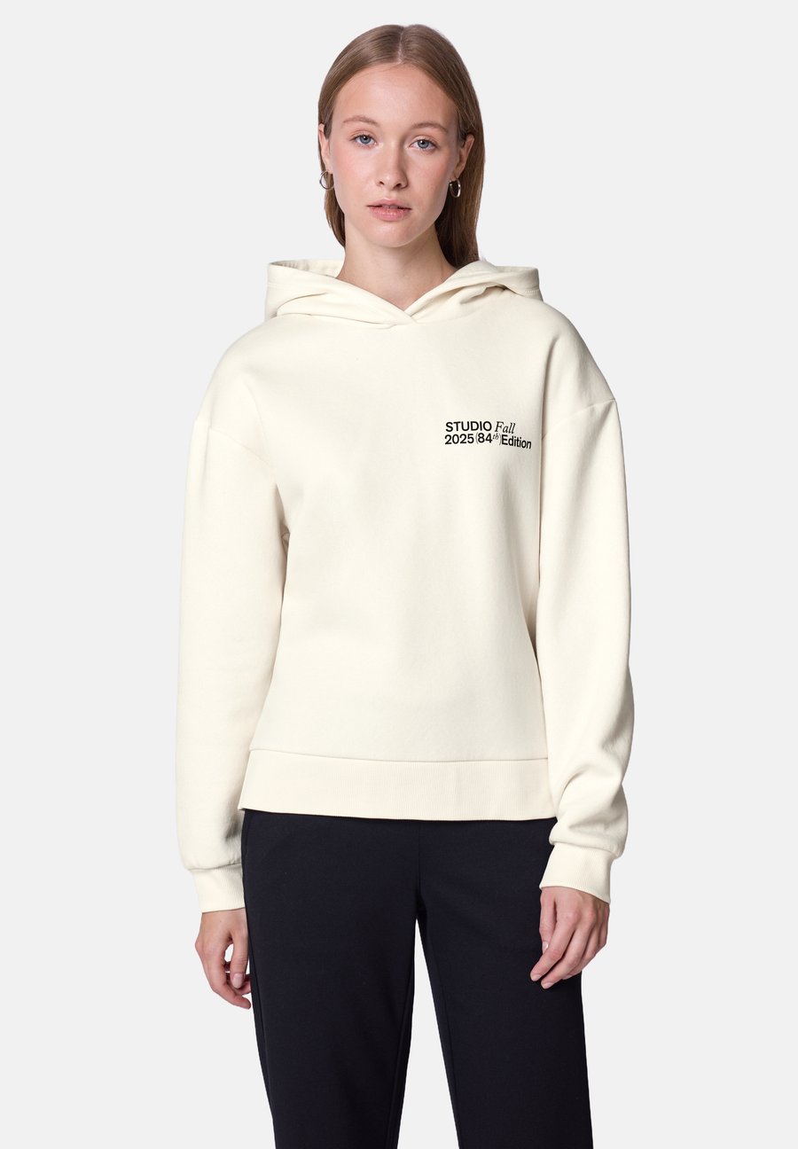 Худи Street One Studio LOOSE FIT HOODIE MIT ARTWORK, Beige
Худи Street One Studio LOOSE FIT HOODIE MIT ARTWORK, Beige
