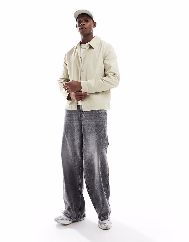 Легкая куртка-тренер ASOS DESIGN в каменном цвете
Легкая куртка-тренер ASOS DESIGN в каменном цвете