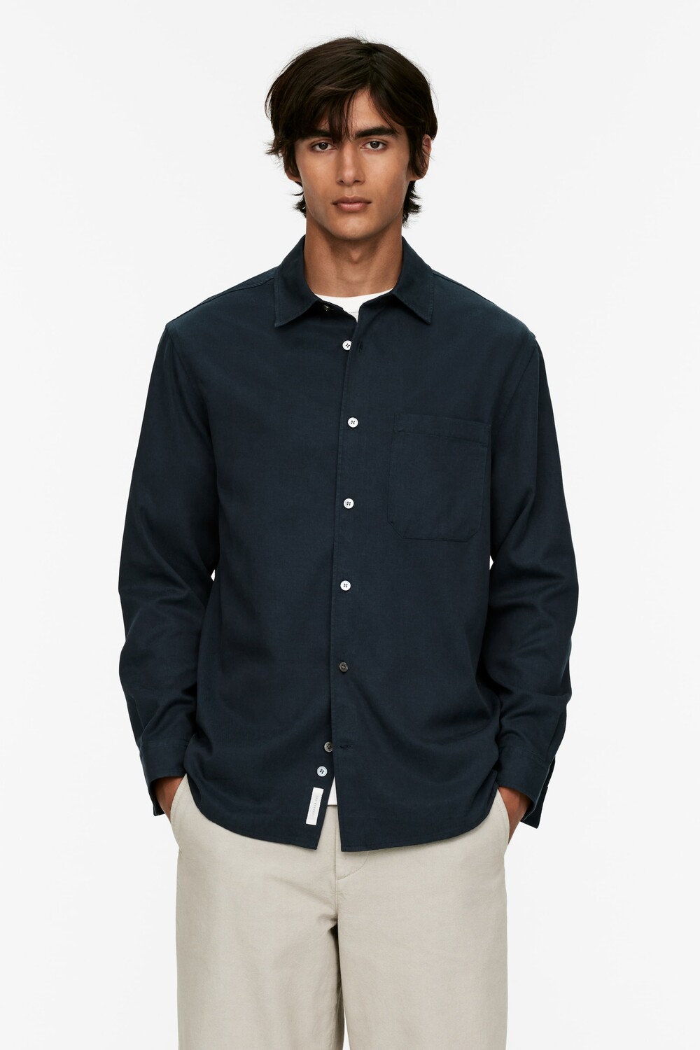 Рубашка из твила из смеси лиоцелла Arket, синий
Рубашка из твила из смеси лиоцелла Arket, синий