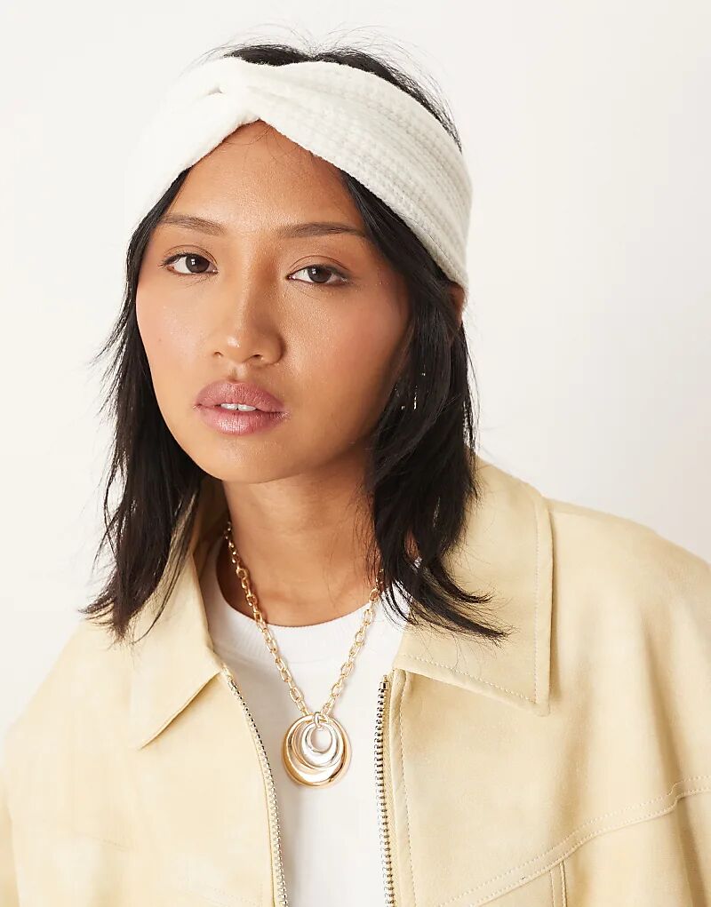 Текстурированная трикотажная повязка на голову ASOS DESIGN в зимнем белом цвете
Текстурированная трикотажная повязка на голову ASOS DESIGN в зимнем белом цвете
