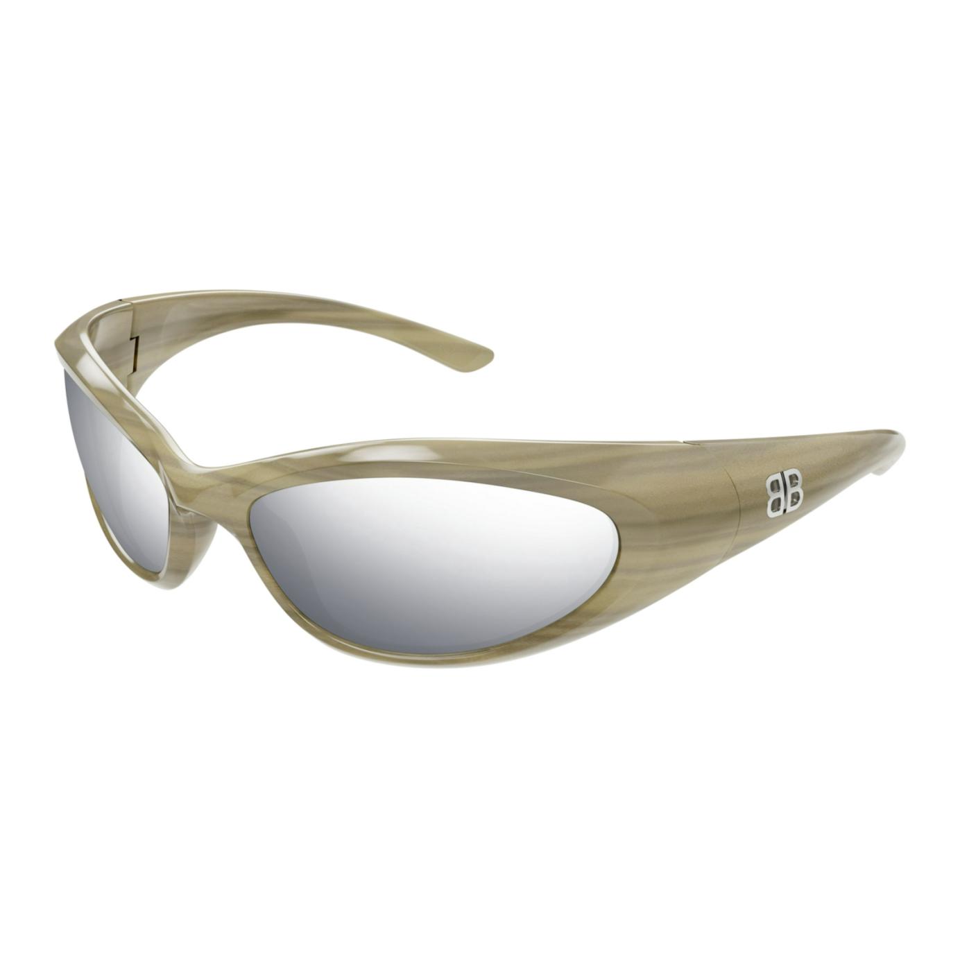 Cat Eye Frame Sunglasses Balenciaga
Cat Eye Frame Sunglasses Balenciaga