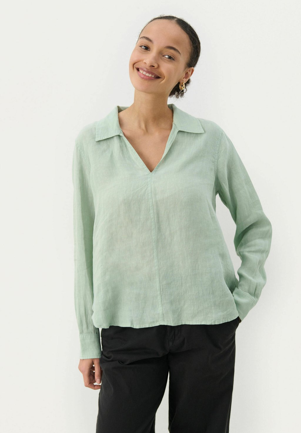 Блуза NATALEE Part Two, зеленый
Блуза NATALEE Part Two, зеленый