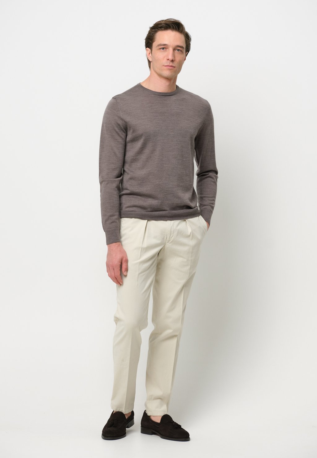 Чиносы PROFUOMO, бежевый
Чиносы PROFUOMO, бежевый