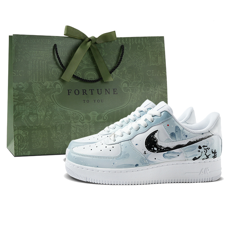 Nike Кроссовки Air Force 1 Low Top для скейтбординга, мужские, белые, синие 
Nike Кроссовки Air Force 1 Low Top для скейтбординга, мужские, белые, синие