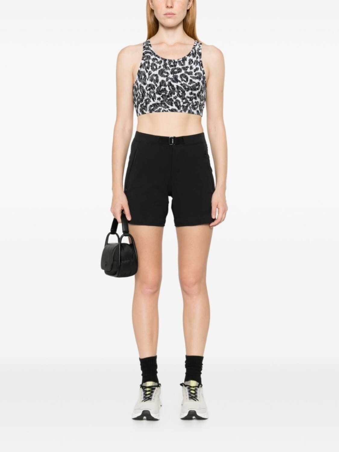 Michael Michael Kors спортивный бюстгальтер с леопардовым принтом, черный
Michael Michael Kors спортивный бюстгальтер с леопардовым принтом, черный