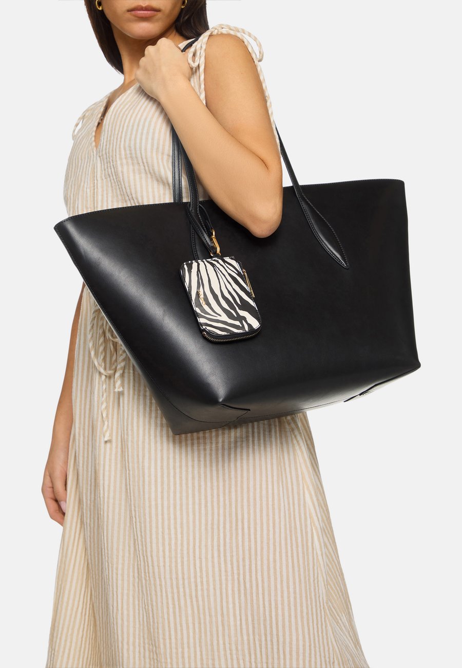 Сумка ALDO Handbag, Black Overflow/Black
Сумка ALDO Handbag, Black Overflow/Black