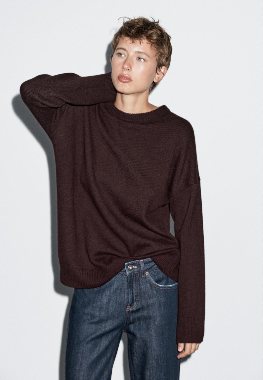 Джемпер Massimo Dutti Jumper, Bordeaux
Джемпер Massimo Dutti Jumper, Bordeaux