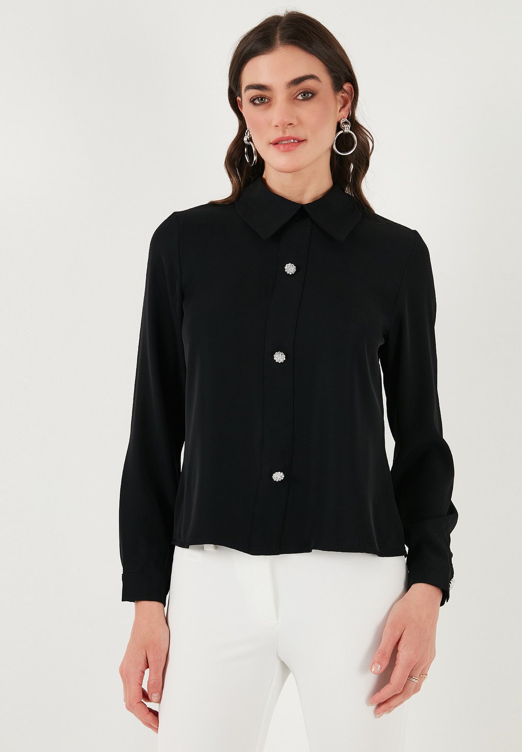 Рубашка REGULAR FIT LELA, черный
Рубашка REGULAR FIT LELA, черный