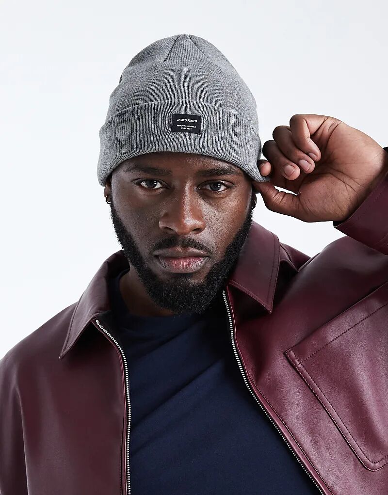 Шапочка Jack & Jones серого цвета
Шапочка Jack & Jones серого цвета