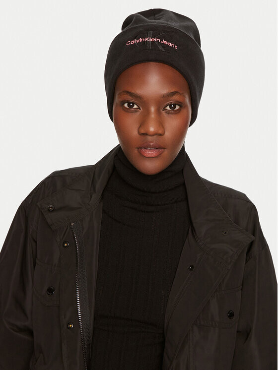 Кепка Calvin Klein, черный
Кепка Calvin Klein, черный