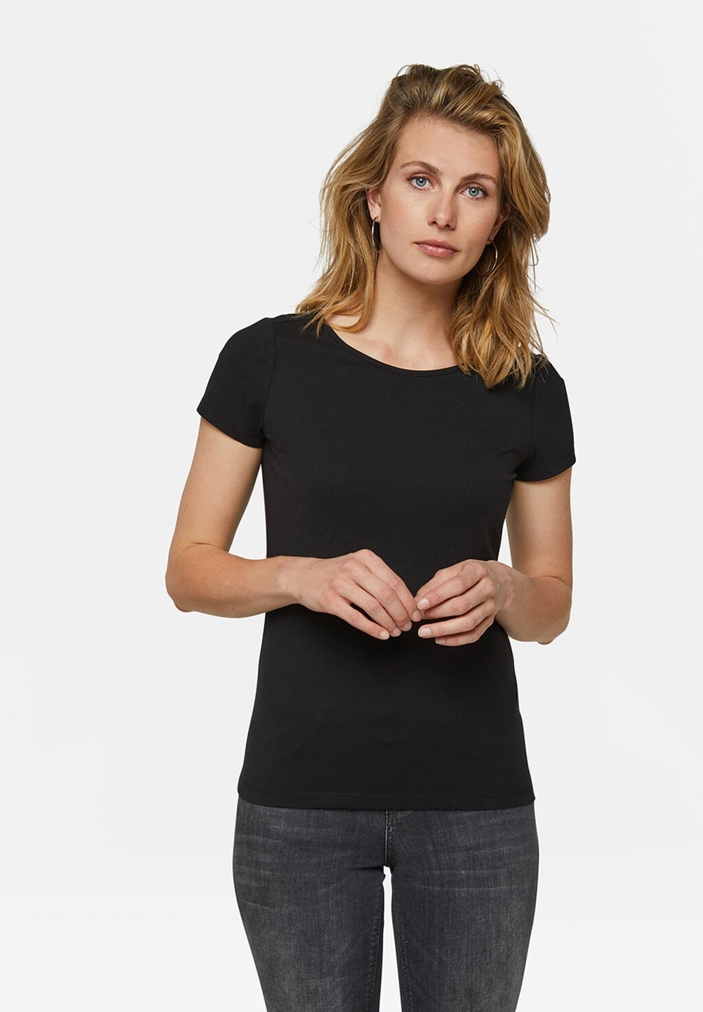 Базовая футболка WE Fashion, черный
Базовая футболка WE Fashion, черный