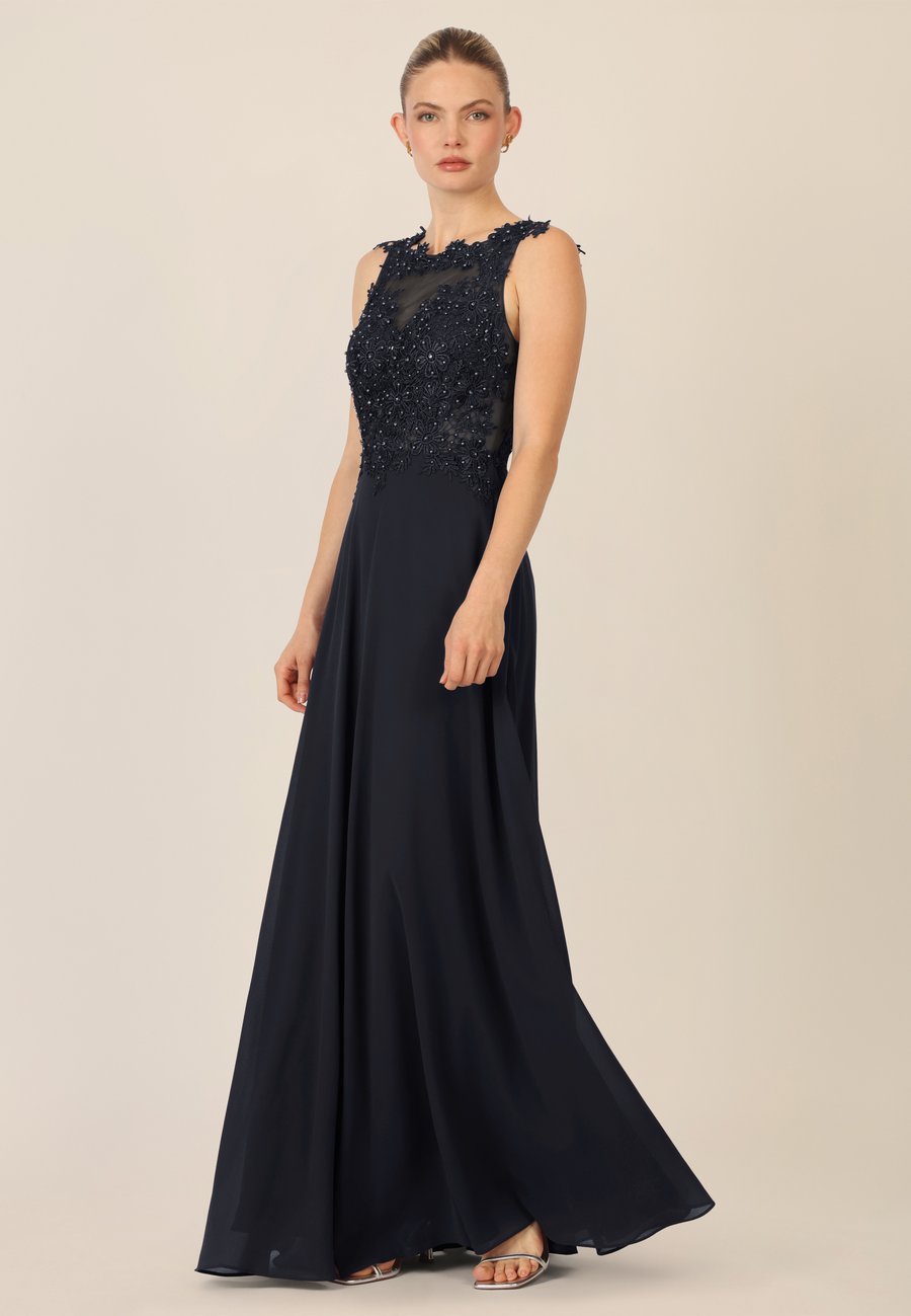 Платье Apart ABEND, Schwarz/Black
Платье Apart ABEND, Schwarz/Black