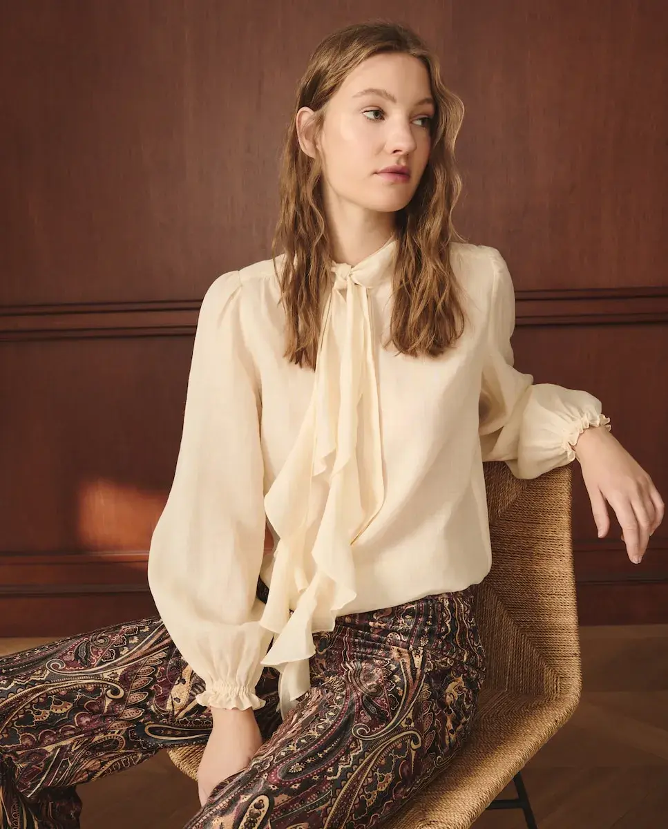 Женская блузка с длинным рукавом из рами Lloyd's, экрю
Женская блузка с длинным рукавом из рами Lloyd's, экрю