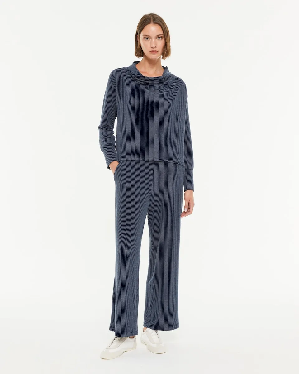 Женские широкие брюки из трикотажа с эластичным поясом Paz Torras, синий
Женские широкие брюки из трикотажа с эластичным поясом Paz Torras, синий