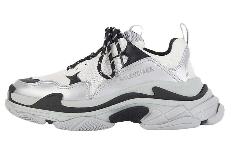 Balenciaga Triple S Серый Металлик
Balenciaga Triple S Серый Металлик