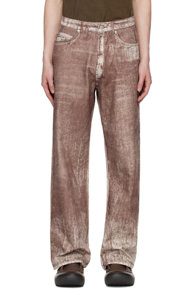 Коричневые джинсы с принтом краски CAMPERLAB
Коричневые джинсы с принтом краски CAMPERLAB