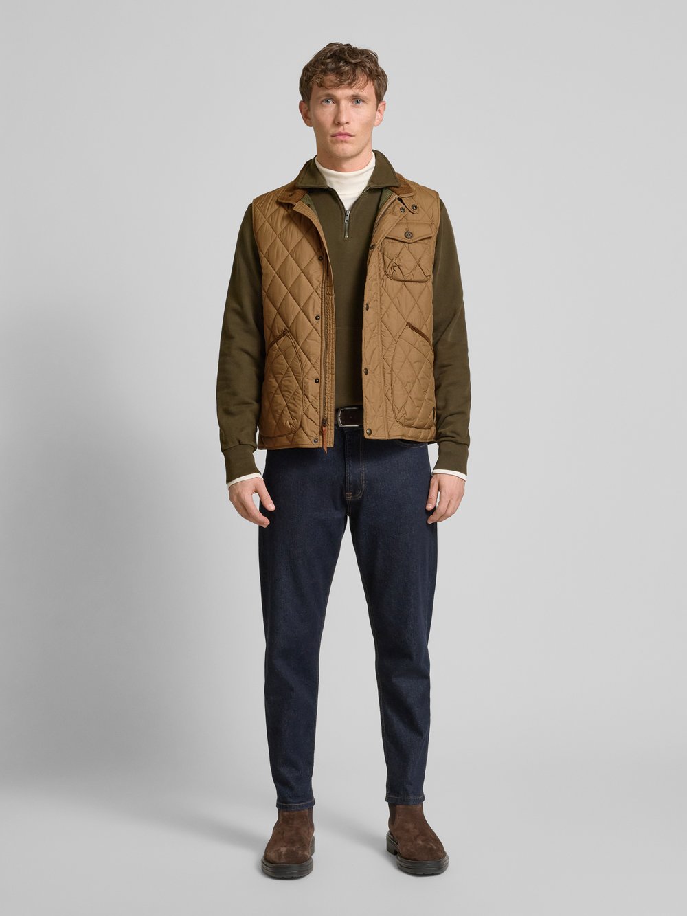 Стеганый жилет прямого кроя с воротником-стойкой, модель «BEATON» Polo Ralph Lauren, коричневый
Стеганый жилет прямого кроя с воротником-стойкой, модель «BEATON» Polo Ralph Lauren, коричневый