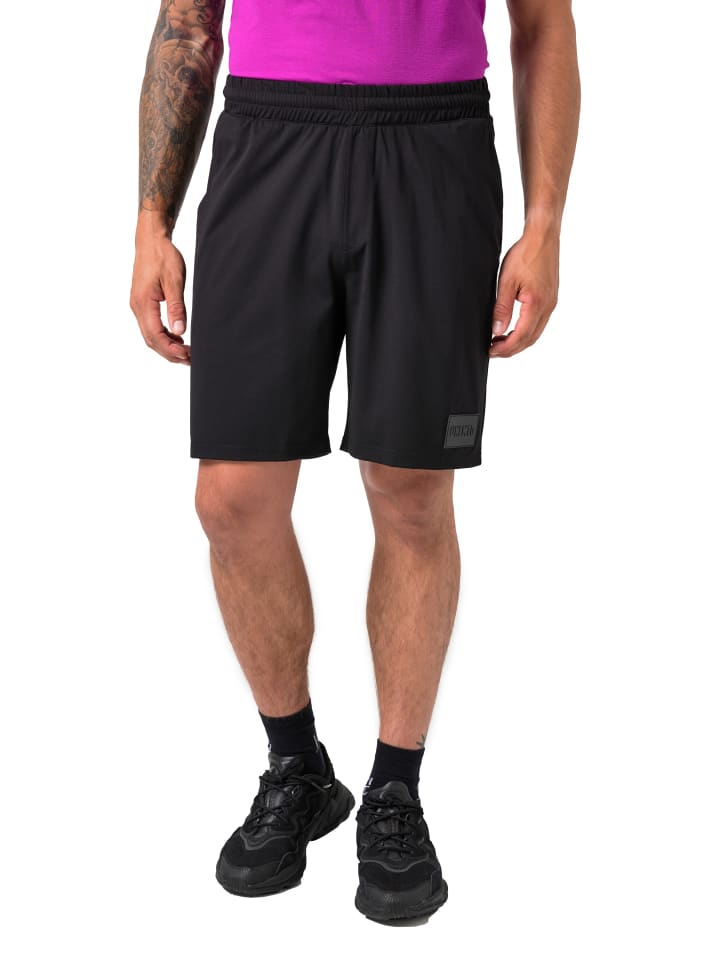 JP1880 Черные бермуды
JP1880 Черные бермуды