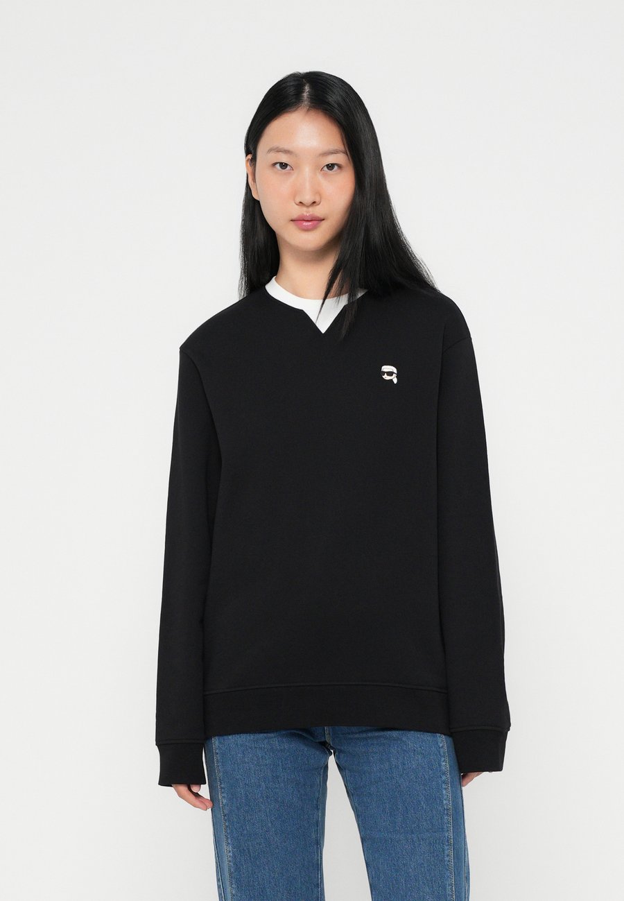 Толстовка KARL LAGERFELD IKON COLOR BLOCK SWEATSHIRT, Black
Толстовка KARL LAGERFELD IKON COLOR BLOCK SWEATSHIRT, Black