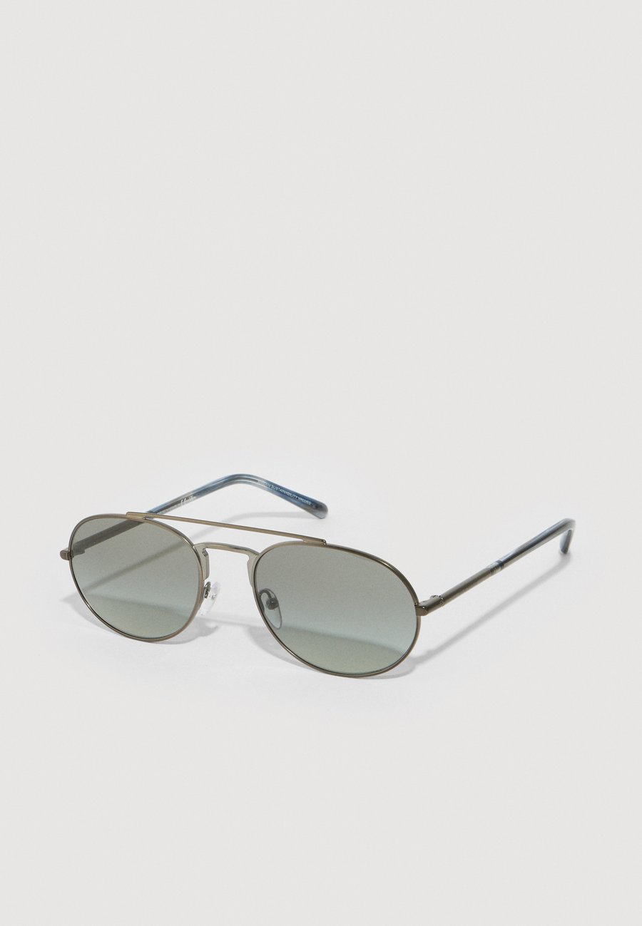 Солнцезащитные очки Emporio Armani Sunglasses, Gunmetal/Grey/Gunmetal
Солнцезащитные очки Emporio Armani Sunglasses, Gunmetal/Grey/Gunmetal