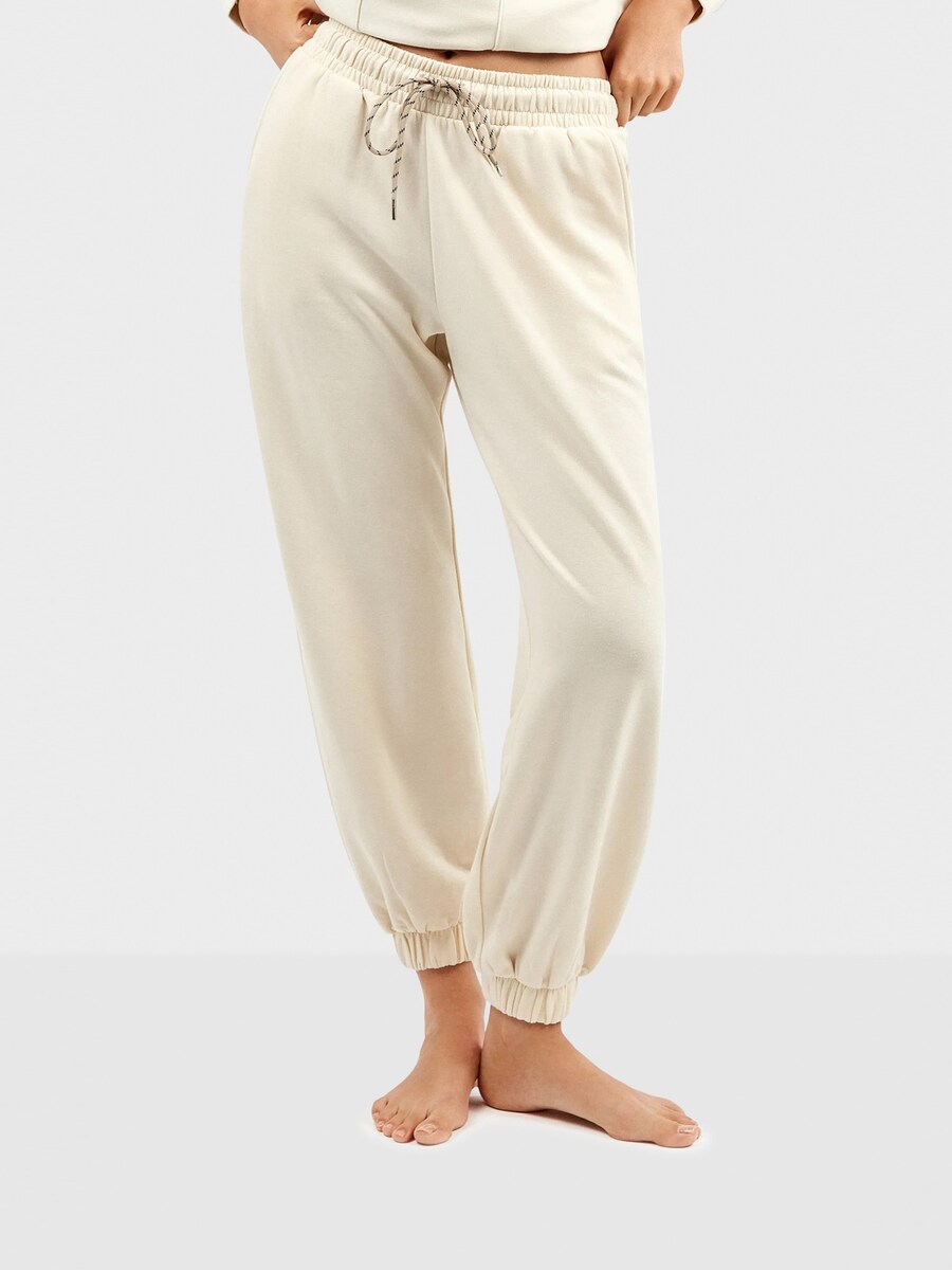 Обычные брюки Gisela, кремовый
Обычные брюки Gisela, кремовый