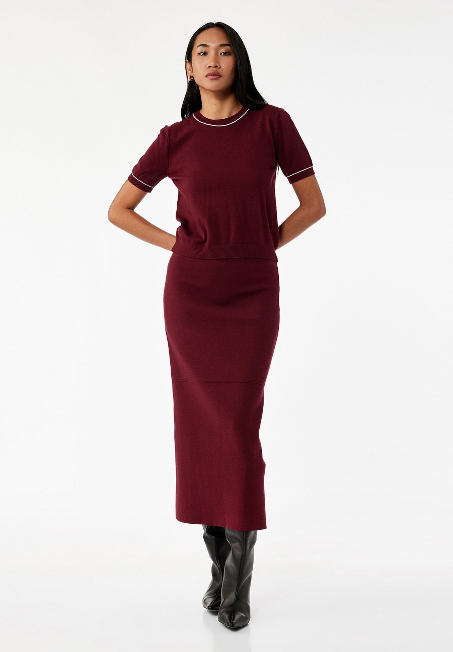 Юбка Koton PENCIL, Bordeaux
Юбка Koton PENCIL, Bordeaux