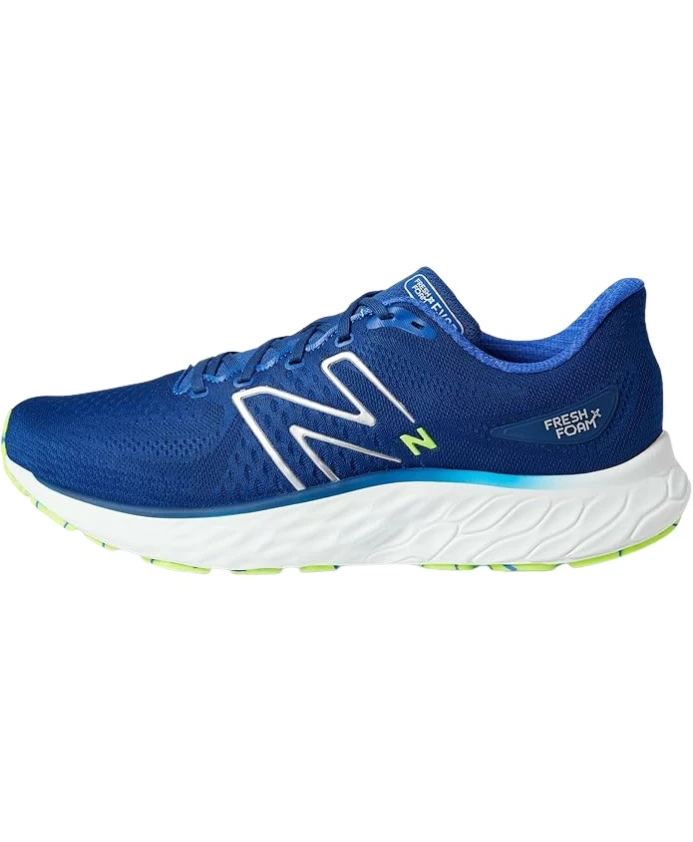 Мужские беговые кроссовки: стильные и универсальные. New Balance, синий
Мужские беговые кроссовки: стильные и универсальные. New Balance, синий