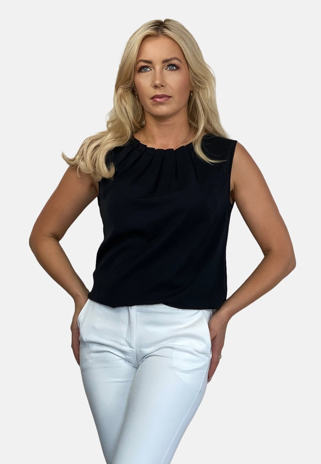 Топ WITH PLEATS REGINA FASHION, цвет black
Топ WITH PLEATS REGINA FASHION, цвет black