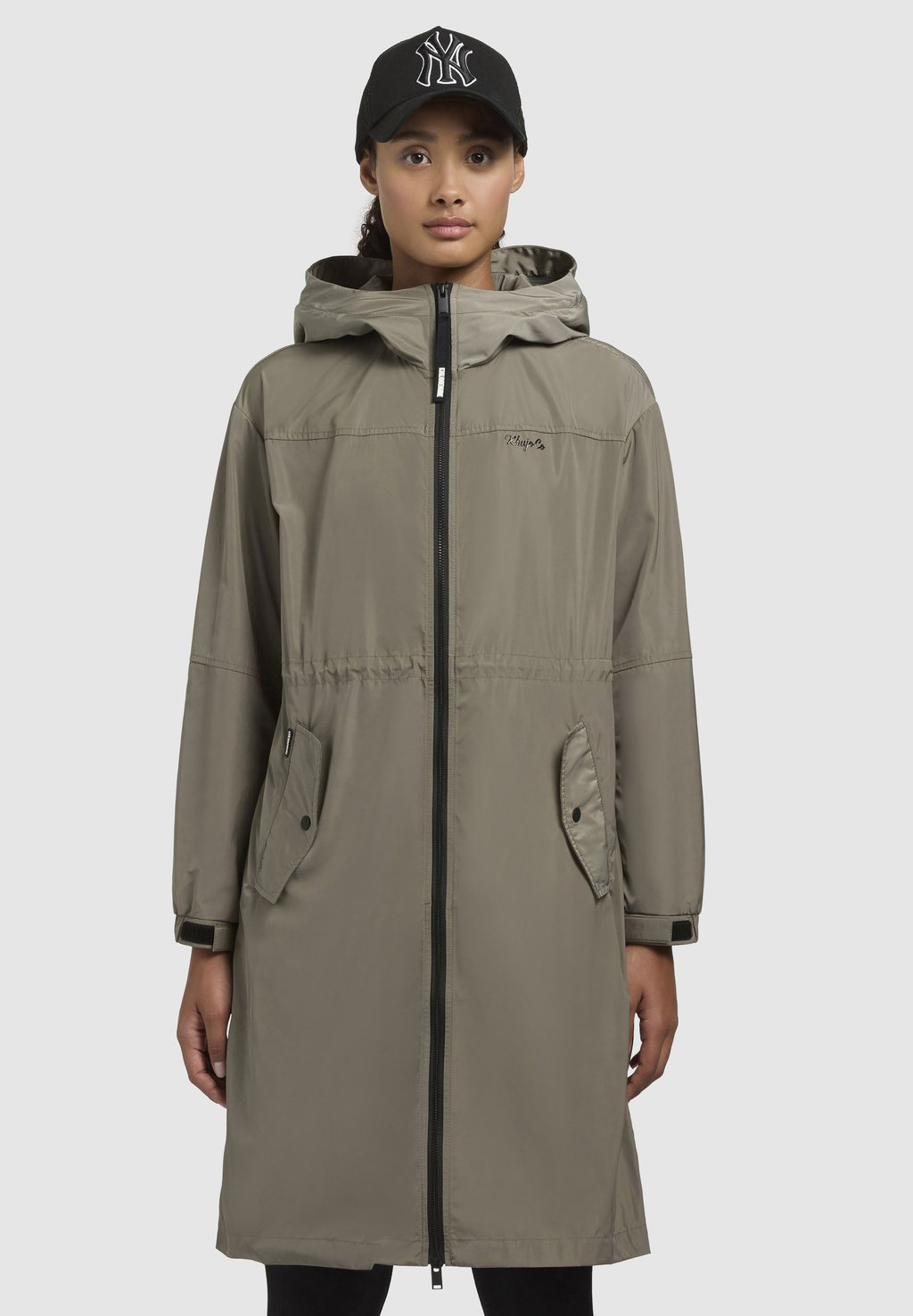 Парка ZLATA khujo, зеленый
Парка ZLATA khujo, зеленый