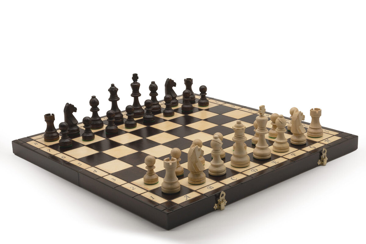 Наборы турнирных шахмат, размер 5, жжено-коричневый/Шахматный набор Staunton 5/производитель Szachy Żurek
Наборы турнирных шахмат, размер 5, жжено-коричневый/Шахматный набор Staunton 5/производитель Szachy Żurek