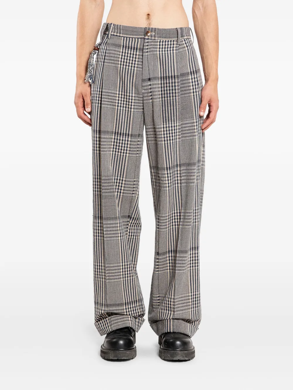 Брюки в клетку со складками KHOKI, синий
Брюки в клетку со складками KHOKI, синий