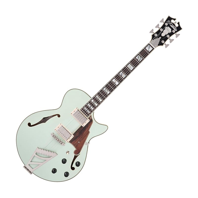 Электрогитара D'Angelico DADSSSAGESNT Deluxe SS Limited Edition Semi-Hollowbody Electric Guitar, Sage
Электрогитара D'Angelico DADSSSAGESNT Deluxe SS Limited Edition Semi-Hollowbody Electric Guitar, Sage