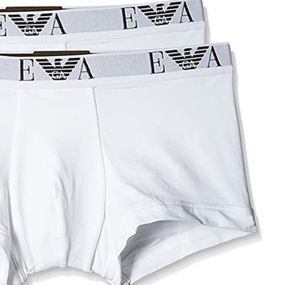 Три боксера с базовым логотипом монограммы EMPORIO ARMANI, два комплекта (белый) 
Три боксера с базовым логотипом монограммы EMPORIO ARMANI, два комплекта (белый)
