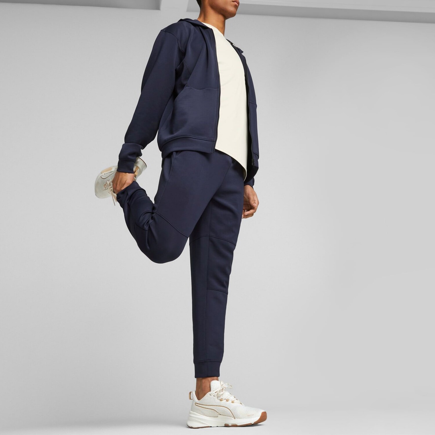 Толстовка мужская темно-синяя Puma, синий
Толстовка мужская темно-синяя Puma, синий