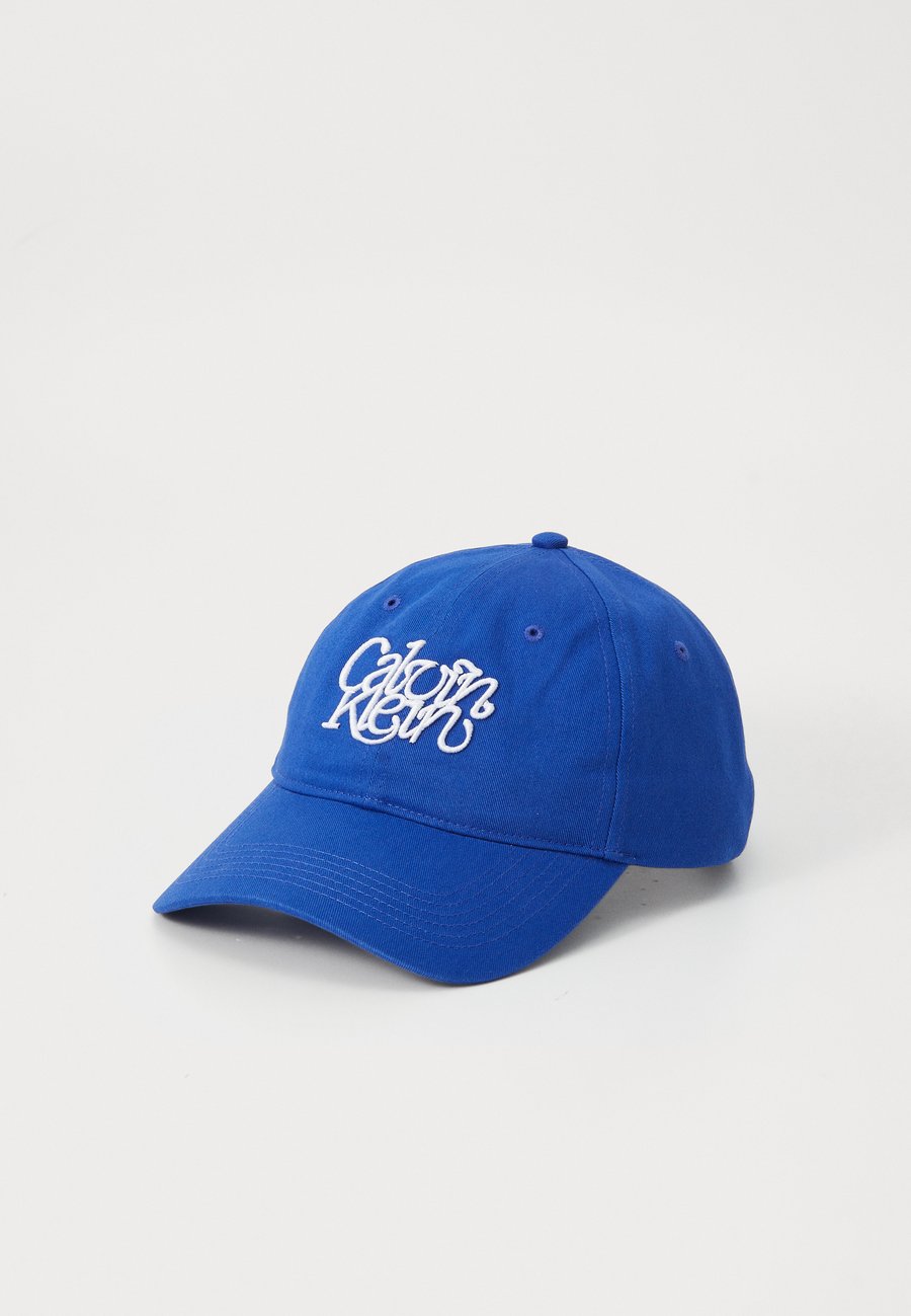 Бейсболка Calvin Klein SEASONAL UNISEX, Blue
Бейсболка Calvin Klein SEASONAL UNISEX, Blue