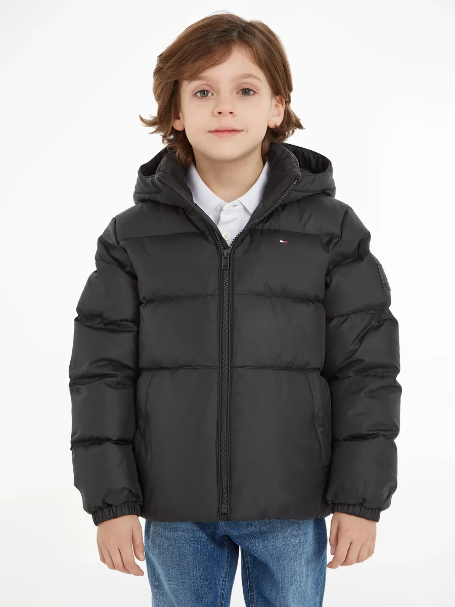 Стеганая куртка Tommy Hilfiger "ESSENTIAL DOWN JACKET", с капюшоном, с капюшоном, черный
Стеганая куртка Tommy Hilfiger "ESSENTIAL DOWN JACKET", с капюшоном, с капюшоном, черный