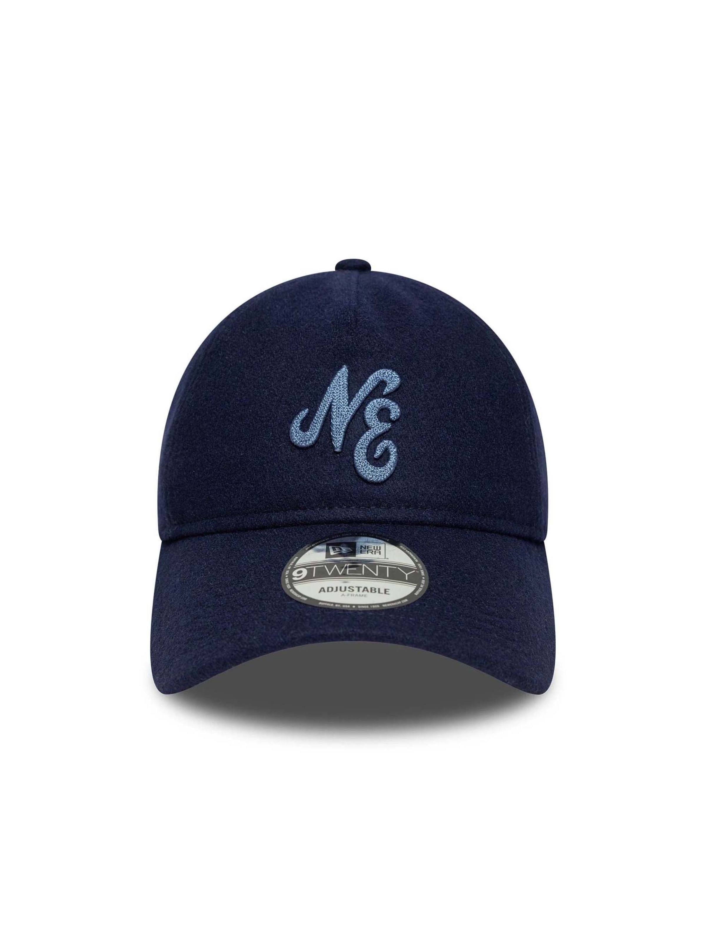 NEW ERA Кепка 'Melton 9Twenty' в синем цвете
NEW ERA Кепка 'Melton 9Twenty' в синем цвете
