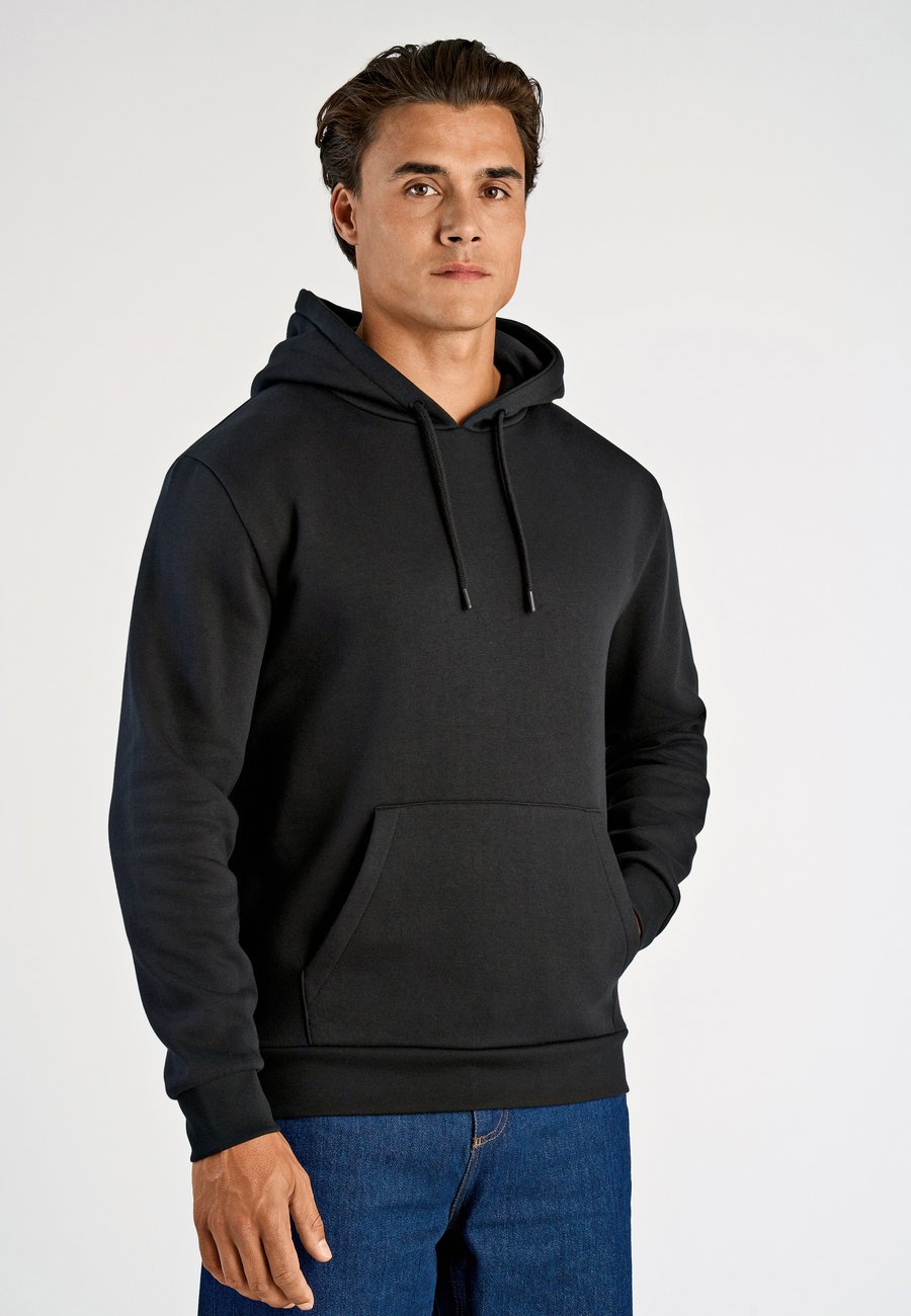 Худи Lindbergh Hoodie, Black
Худи Lindbergh Hoodie, Black