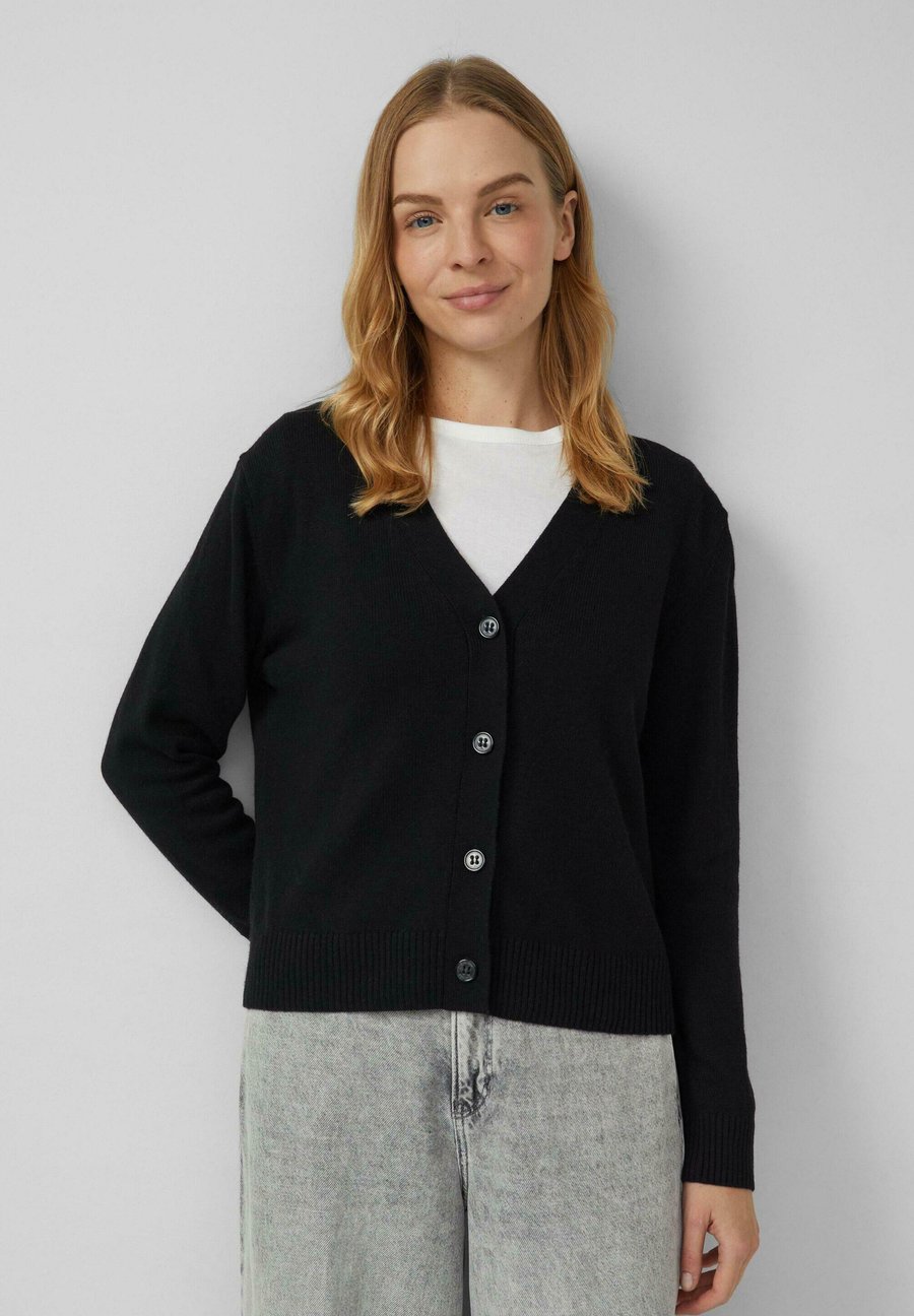 Кардиган s.Oliver Cardigan, Schwarz/Black
Кардиган s.Oliver Cardigan, Schwarz/Black