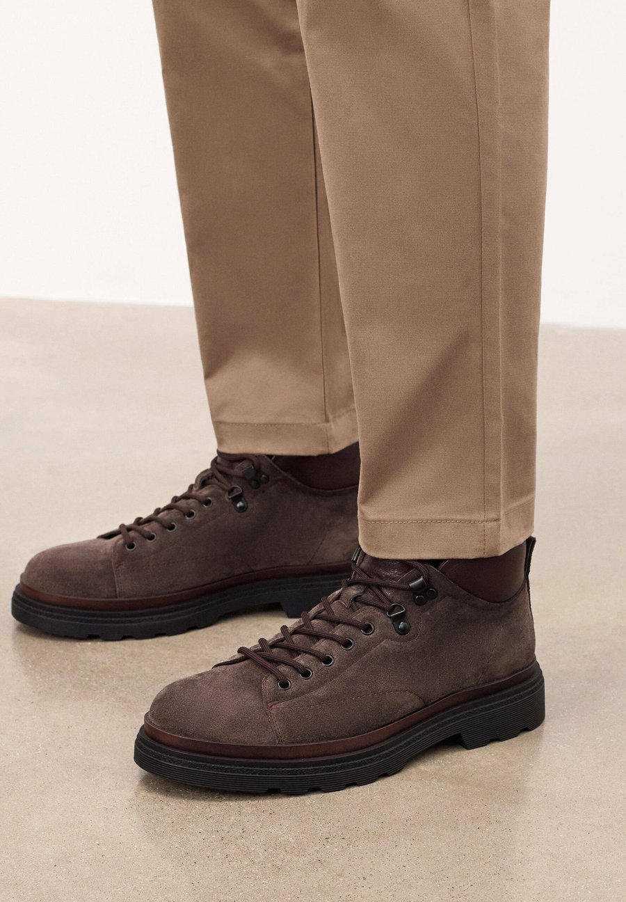 Ботинки Kazar RAFALII, Brown
Ботинки Kazar RAFALII, Brown