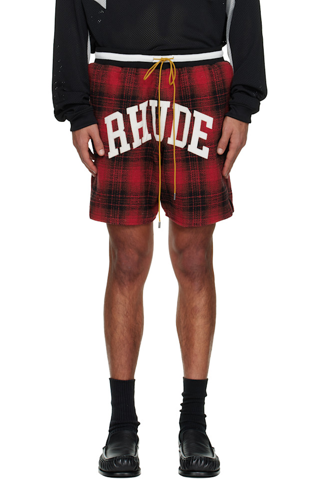 Rhude Красные фланелевые шорты с логотипом университетской баскетбольной команды «rhude»
Rhude Красные фланелевые шорты с логотипом университетской баскетбольной команды «rhude»