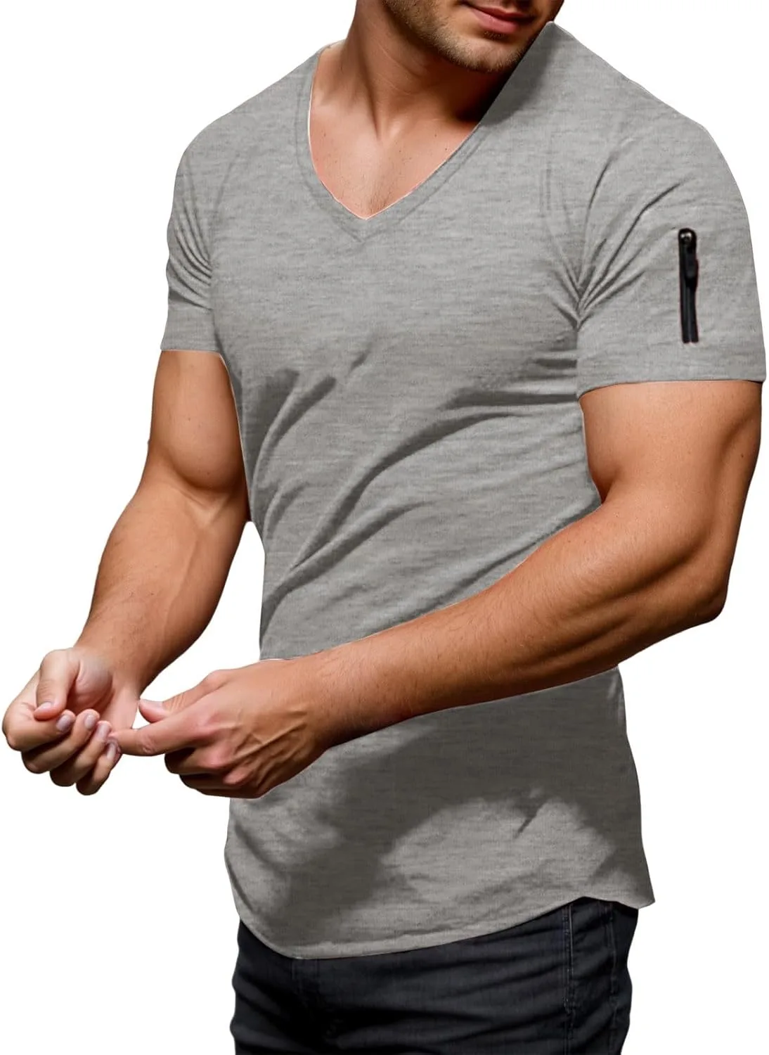 Мужская футболка V-образным вырезом Slim Fit
Мужская футболка V-образным вырезом Slim Fit