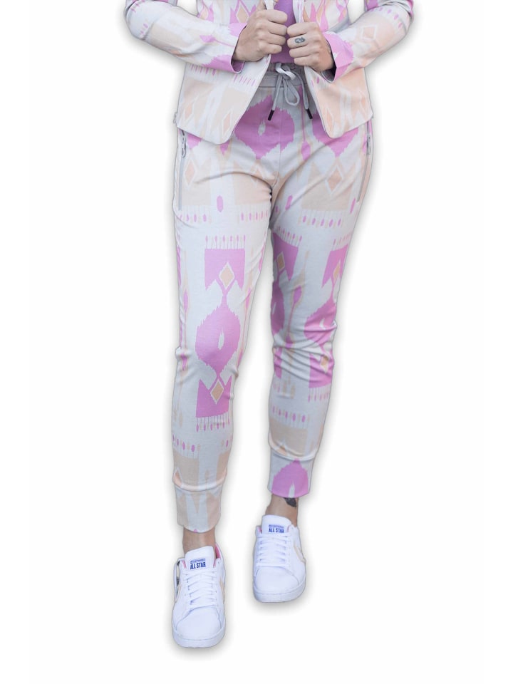 Джинсовые шорты ZHRILL, розовый
Джинсовые шорты ZHRILL, розовый