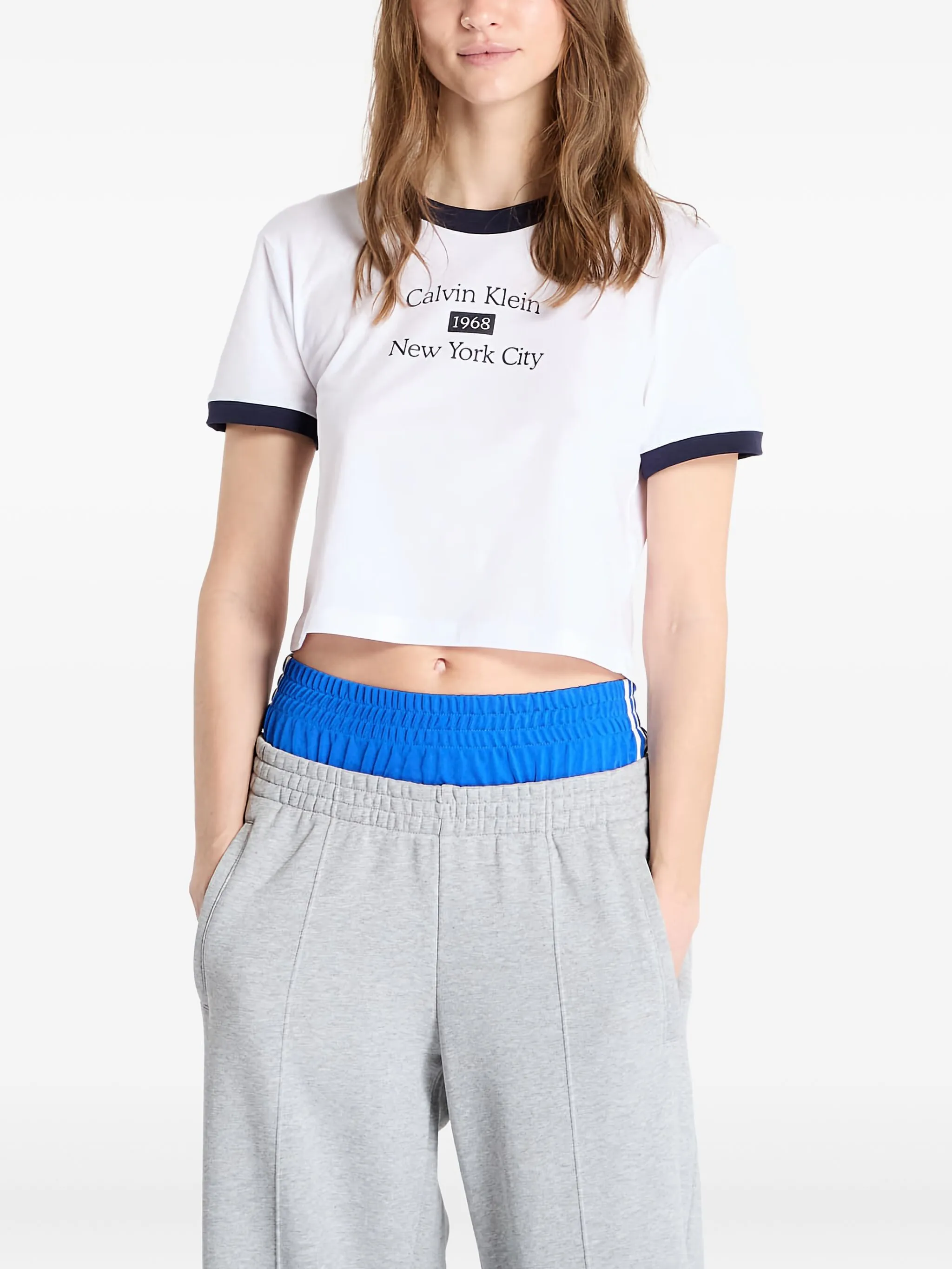 Футболка с логотипом Calvin Klein Jeans, белый
Футболка с логотипом Calvin Klein Jeans, белый