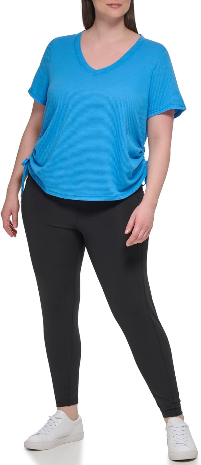 Женская футболка Calvin Klein Performance Plus Size Active Textured Pique Mesh с регулируемыми сборками по бокам, Azure Blue, Красный, Женская футболка Calvin Klein Performance Plus Size Active Textured Pique Mesh с регулируемыми сборками по бокам, Azure
Женская футболка Calvin Klein Performance Plus Size Active Textured Pique Mesh с регулируемыми сборками по бокам, Azure Blue, Красный, Женская футболка Calvin Klein Performance Plus Size Active Textured Pique Mesh с регулируемыми сборками по бокам, Azure