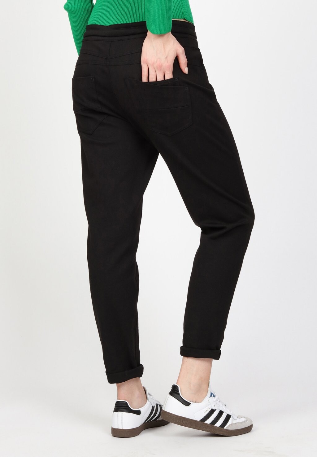 Брюки JOGGING AMELIE Gang, черный
Брюки JOGGING AMELIE Gang, черный