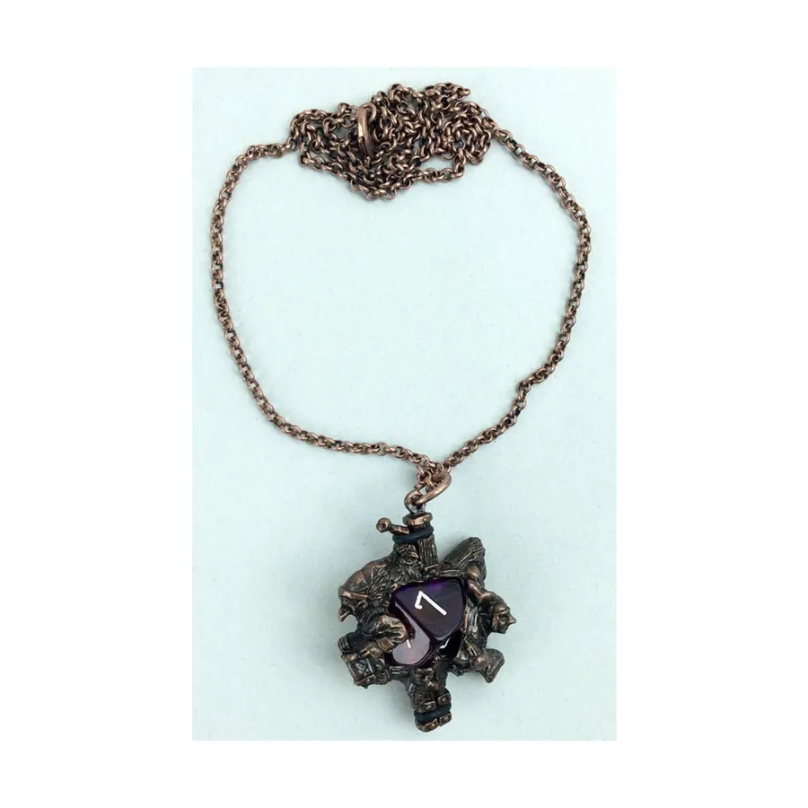 Кулон d10 Тролли с отделкой из старой меди, Dice Jewelry - Necklaces (Chessex)
Кулон d10 Тролли с отделкой из старой меди, Dice Jewelry - Necklaces (Chessex)